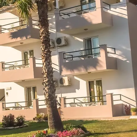 Ξενοδοχείο Cavos House 2*